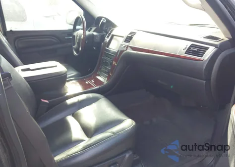 2013 Cadillac Escalade Premium from USA, damaged, VIN 1GYS4CEF2DR128442